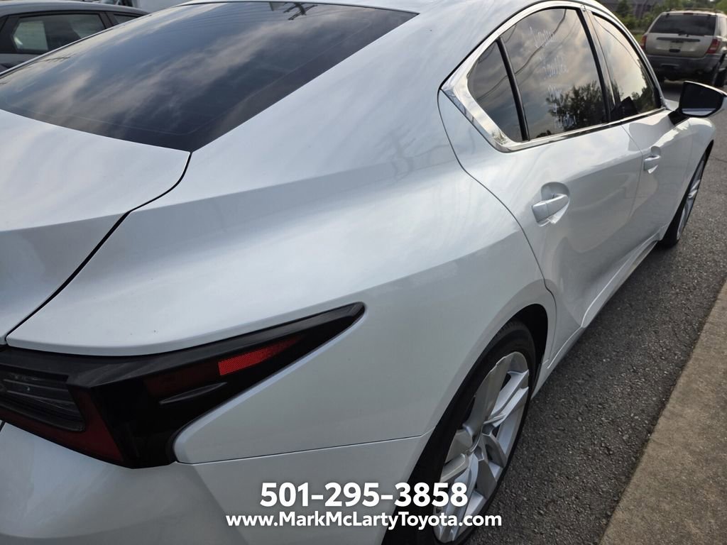 Used 2022 Lexus IS 300 w/ Accessory Package RWD image 9