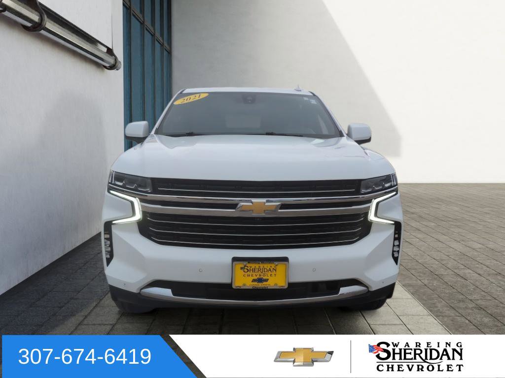 Used 2021 Chevrolet Suburban LT w/ Luxury Package image 2