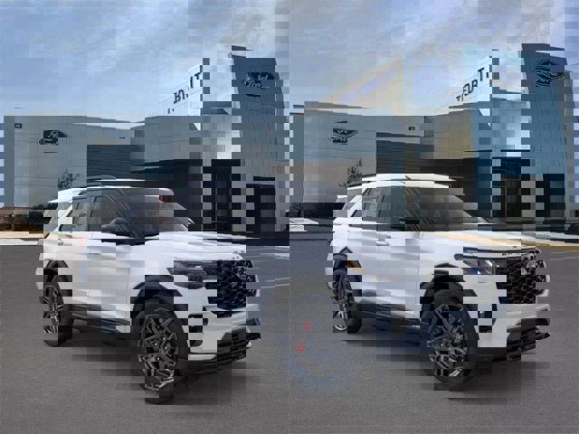 New 2026 Ford Explorer ST w/ Sun And Sound Package