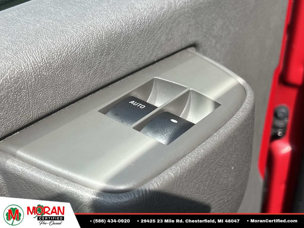 Used 2019 Chevrolet Express 3500 LS RWD image 19