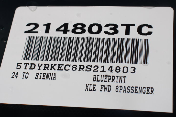 Certified 2024 Toyota Sienna XLE image 30