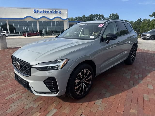 Used 2025 Volvo XC60 B5 Core w/ Protection Package Premier AWD/4WD video 1