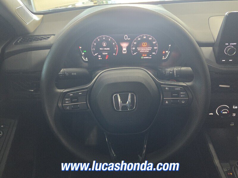 Used 2024 Honda Accord EX image 10