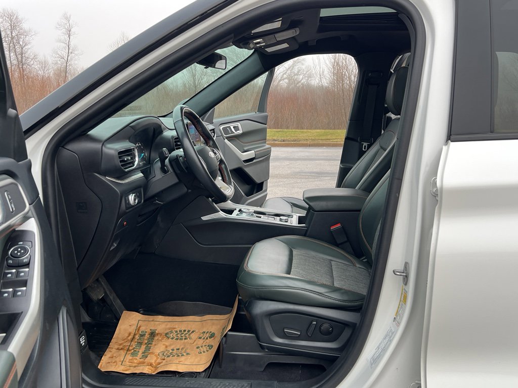 Used 2022 Ford Explorer Timberline image 13