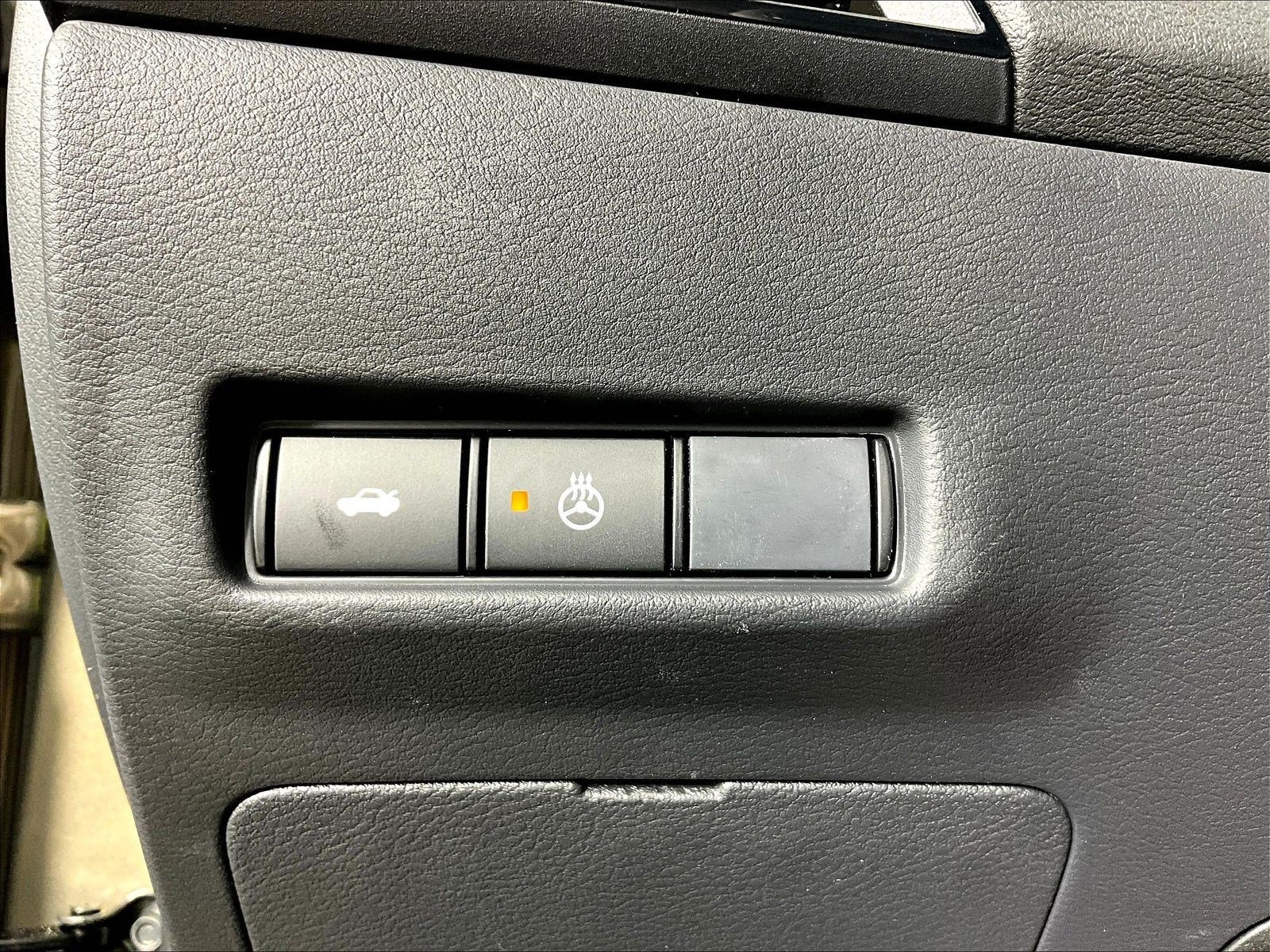 New 2026 Nissan Sentra SV w/ SV Convenience Package FWD image 26