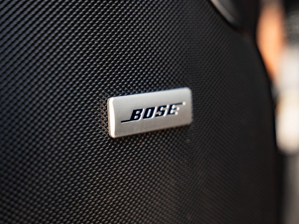 Used 2021 GMC Yukon Denali w/ Denali Premium Package image 31