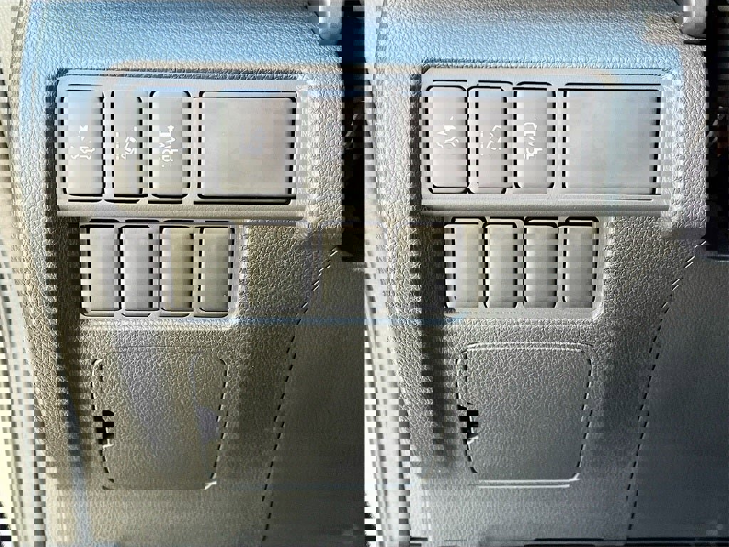 New 2026 Mitsubishi Eclipse Cross LE image 10