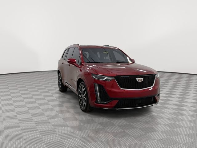 Used 2021 Cadillac XT6 Sport AWD/4WD image 2