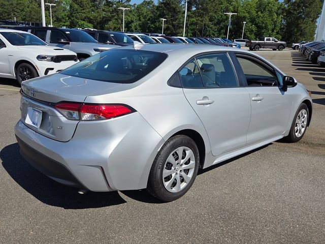 Used 2023 Toyota Corolla LE FWD image 12