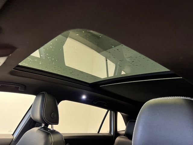 Used 2021 Volkswagen Atlas Cross Sport SEL FWD image 28