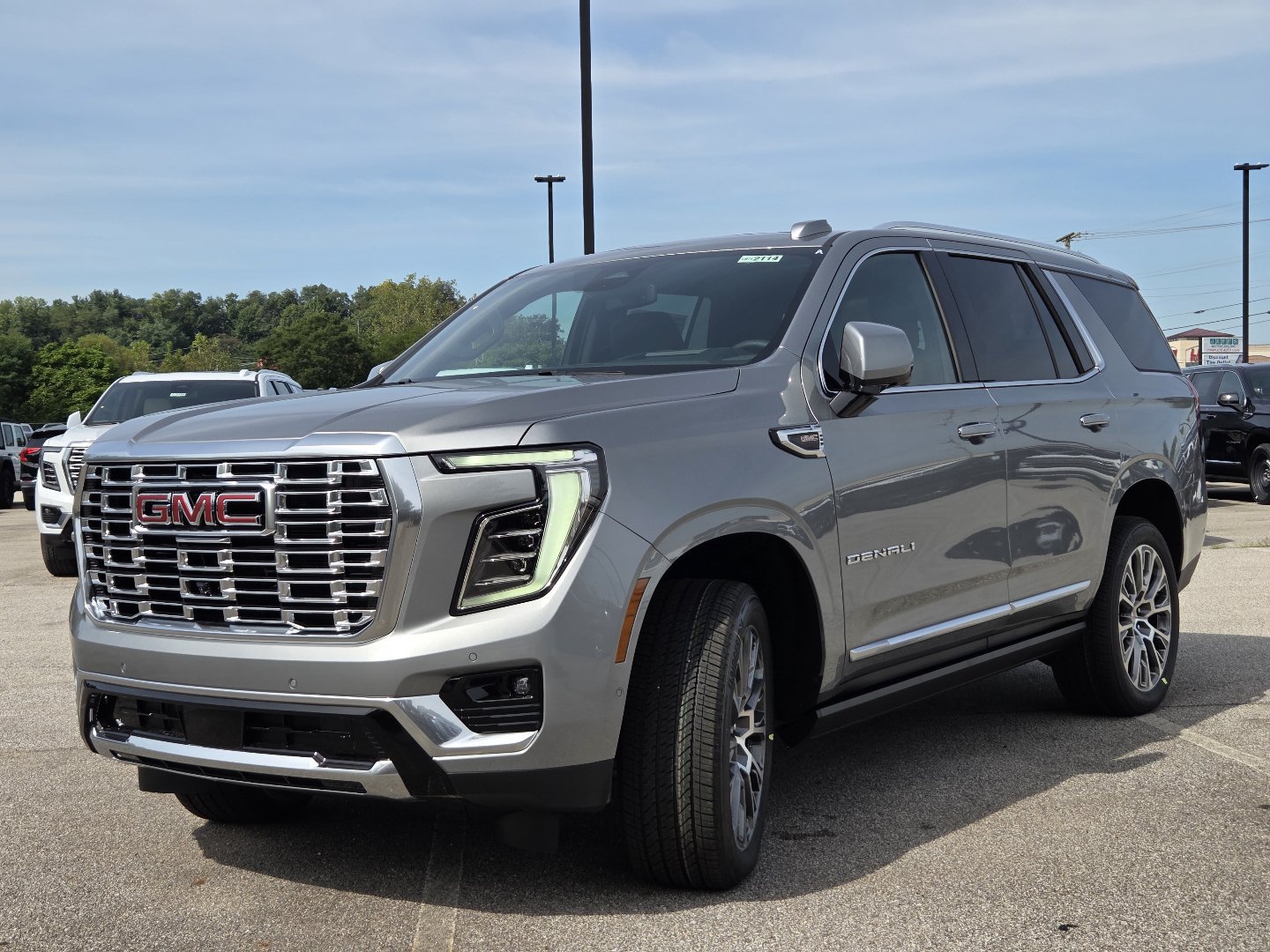 New 2026 GMC Yukon Denali w/ Sun & Power Step Package AWD/4WD image 16