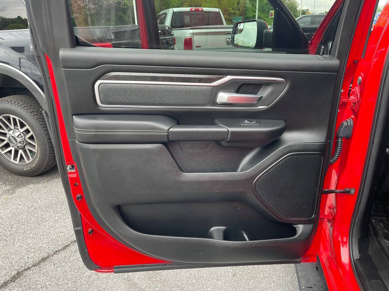 Used 2020 RAM 1500 Big Horn AWD/4WD image 24