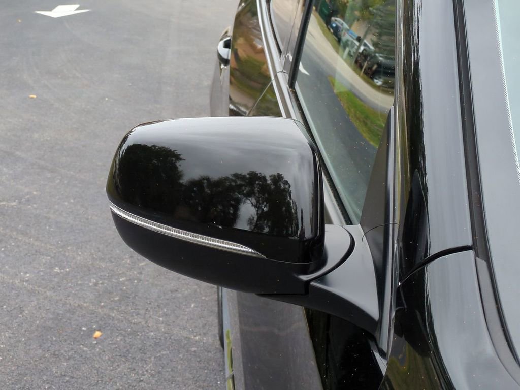 Certified 2023 Acura RDX AWD w/ Advance Package image 12