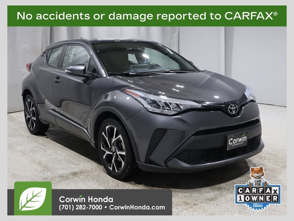 Used 2022 Toyota C-HR XLE image 1