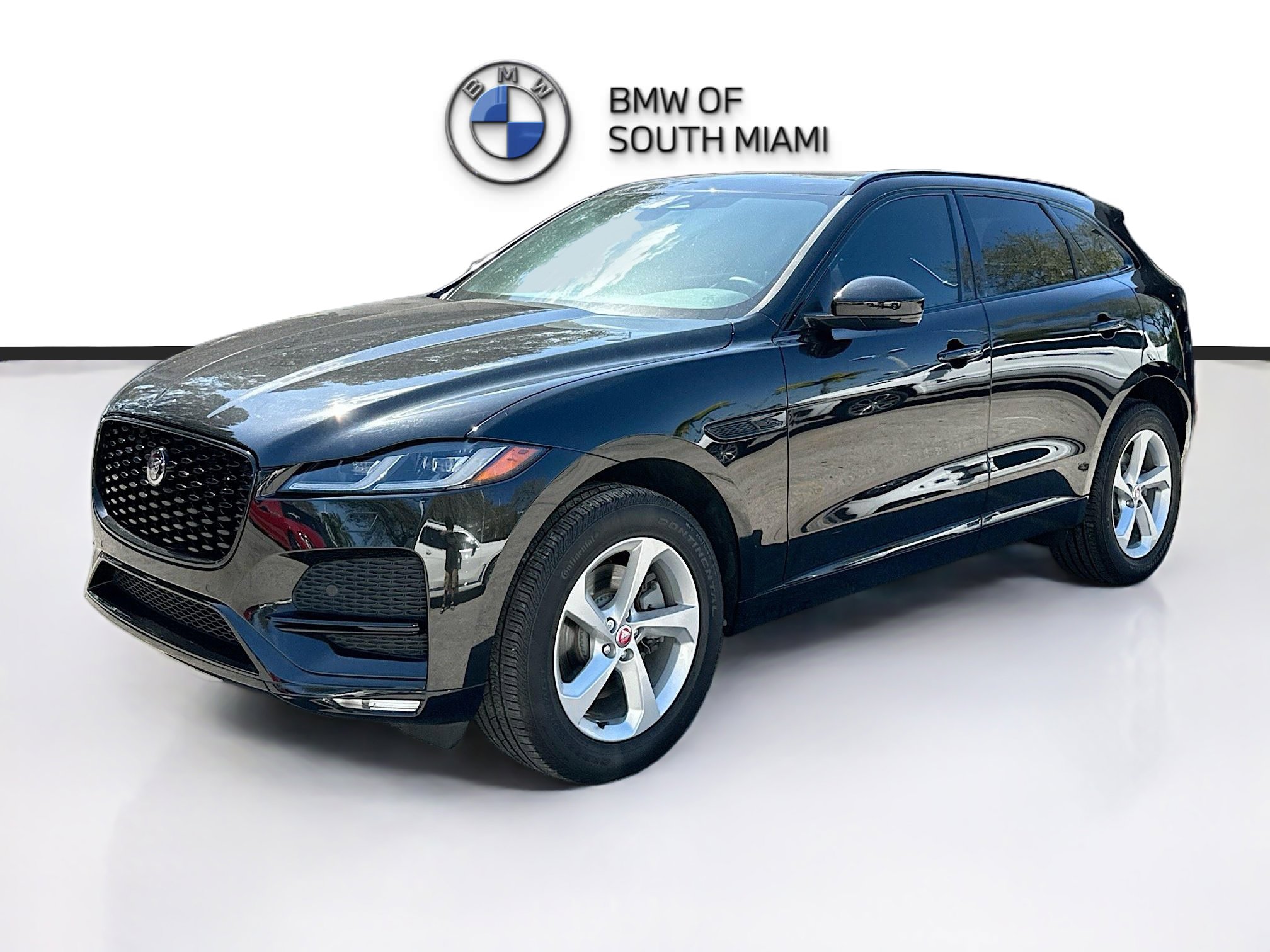 Used 2023 Jaguar F-PACE S image 3