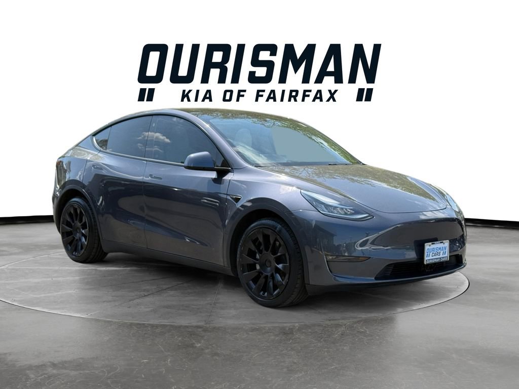 Used 2021 Tesla Model Y Long Range AWD/4WD image 1