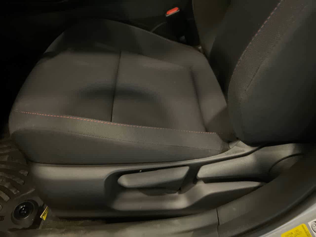 New 2026 Toyota Prius Plug-In Hybrid FWD image 12