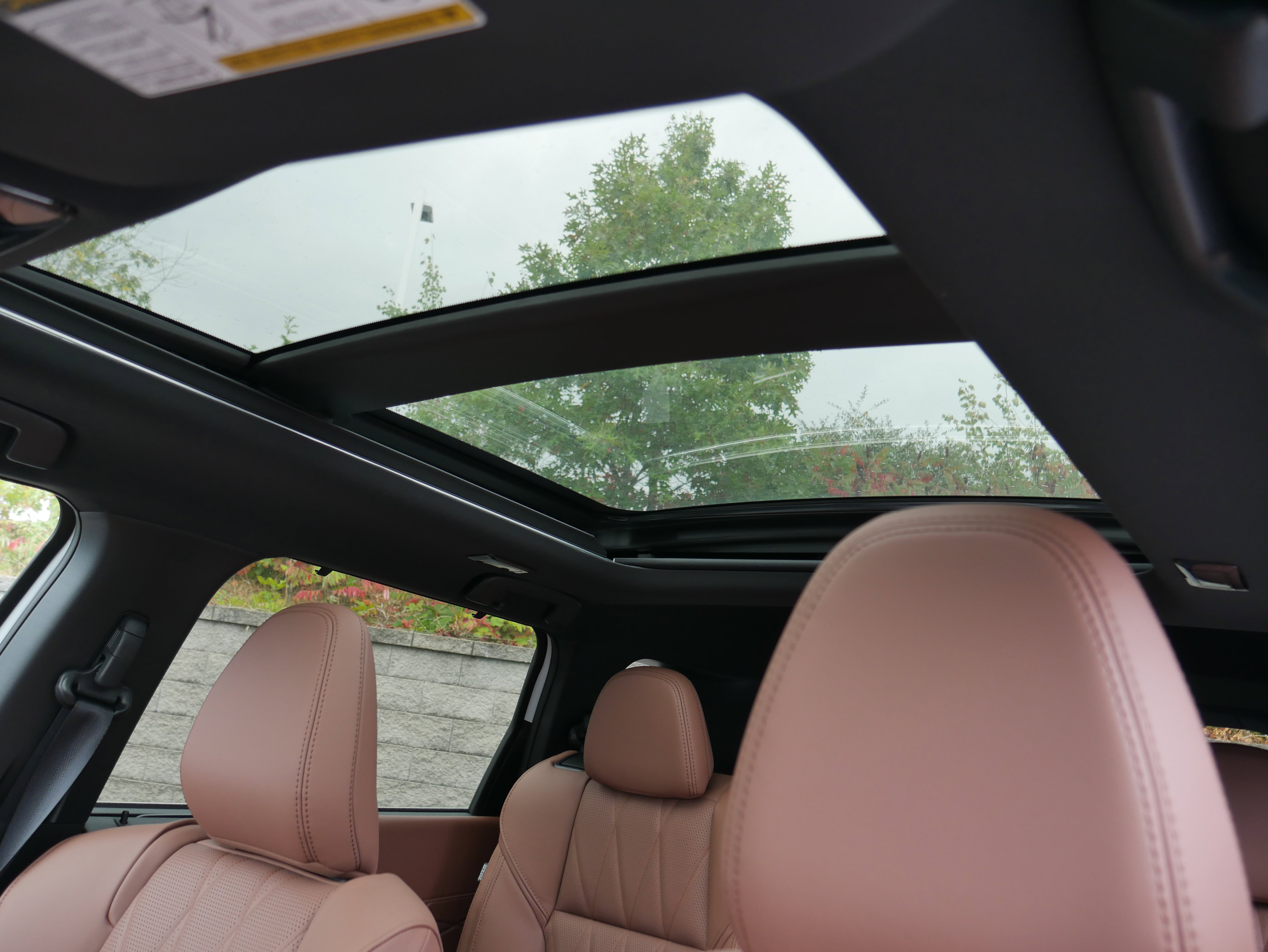 New 2025 Mitsubishi Outlander SEL image 15