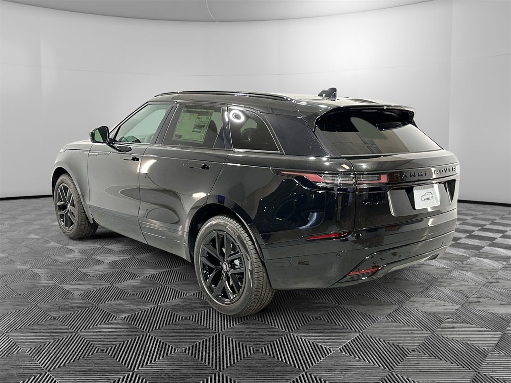 New 2026 Land Rover Range Rover Velar Dynamic SE image 3