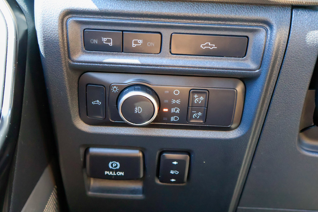Used 2022 Ford F150 Platinum w/ Equipment Group 701A High AWD/4WD image 20