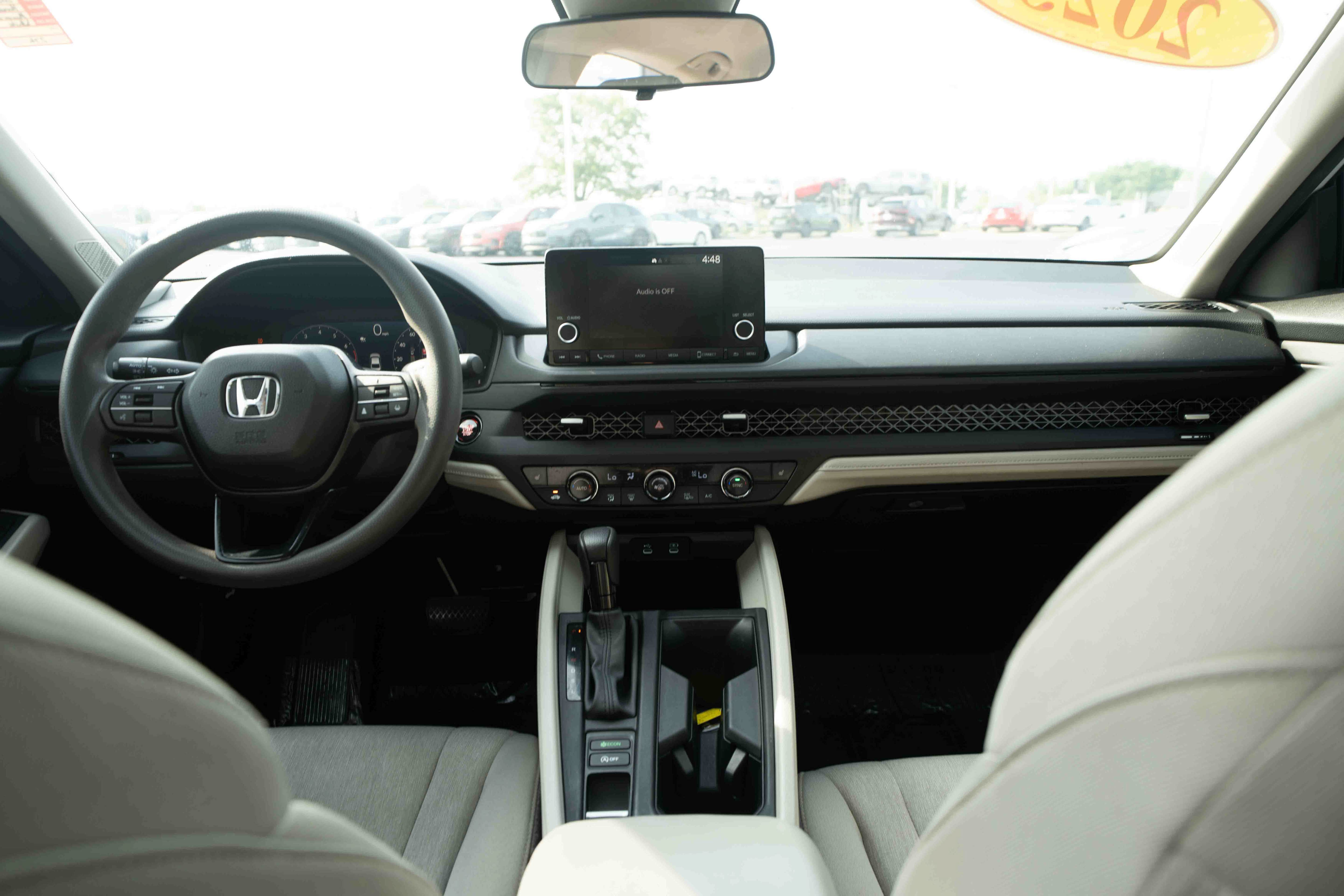 Used 2025 Honda Accord SE image 20