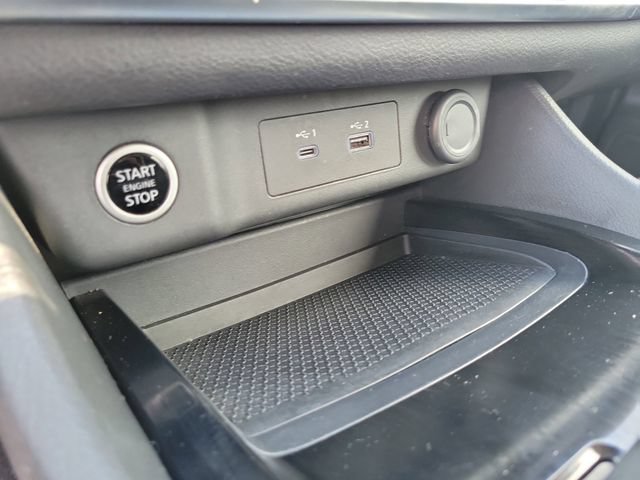 Used 2023 Nissan Rogue S AWD/4WD image 29
