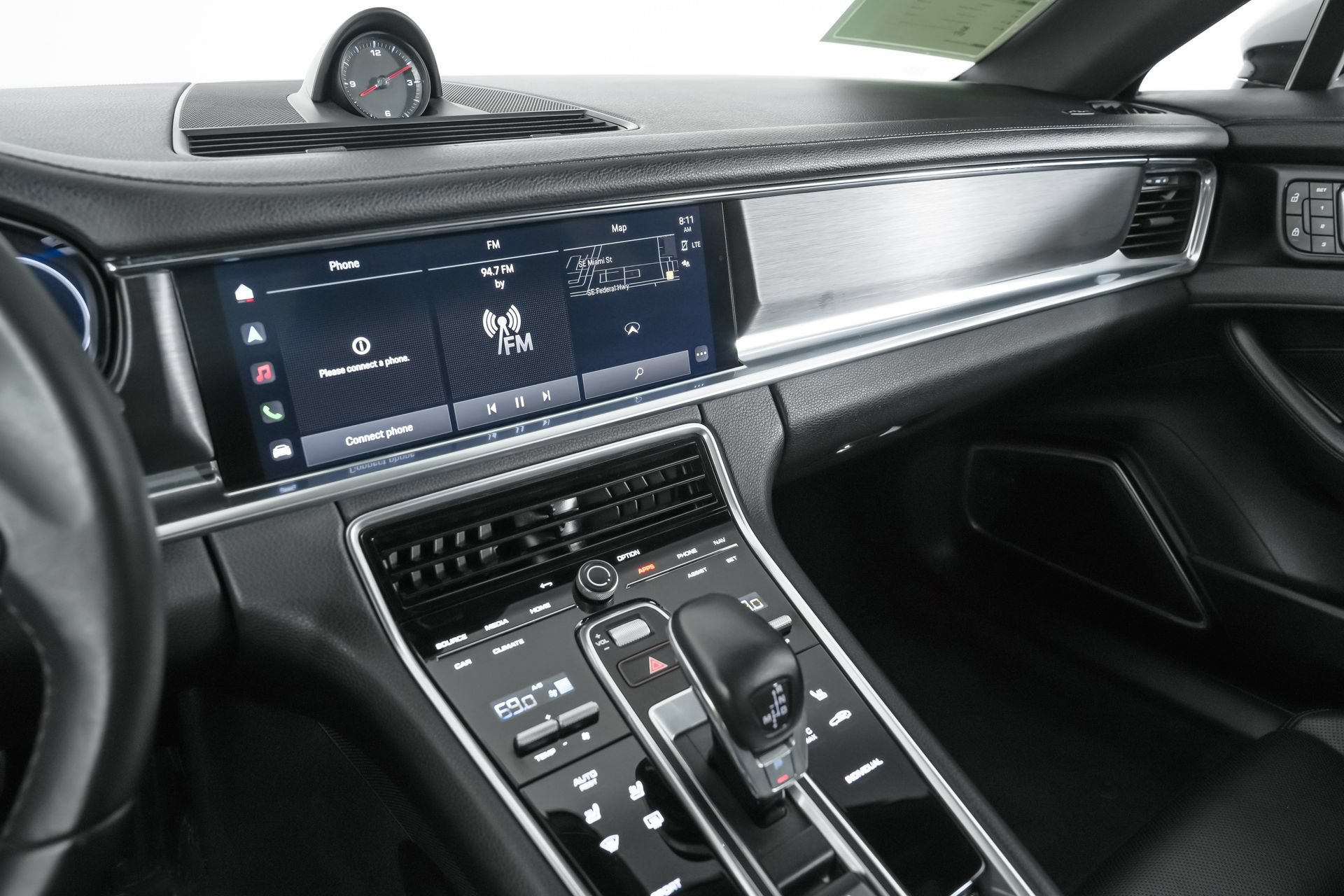 Used 2023 Porsche Panamera Platinum Edition RWD image 30