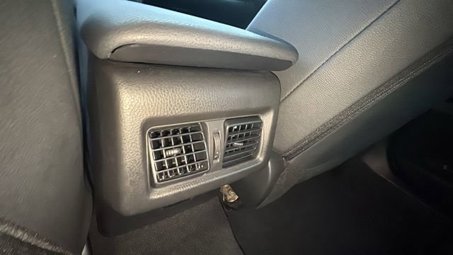 Used 2025 Toyota Camry SE image 24