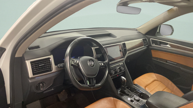Used 2018 Volkswagen Atlas SEL Premium AWD/4WD image 15