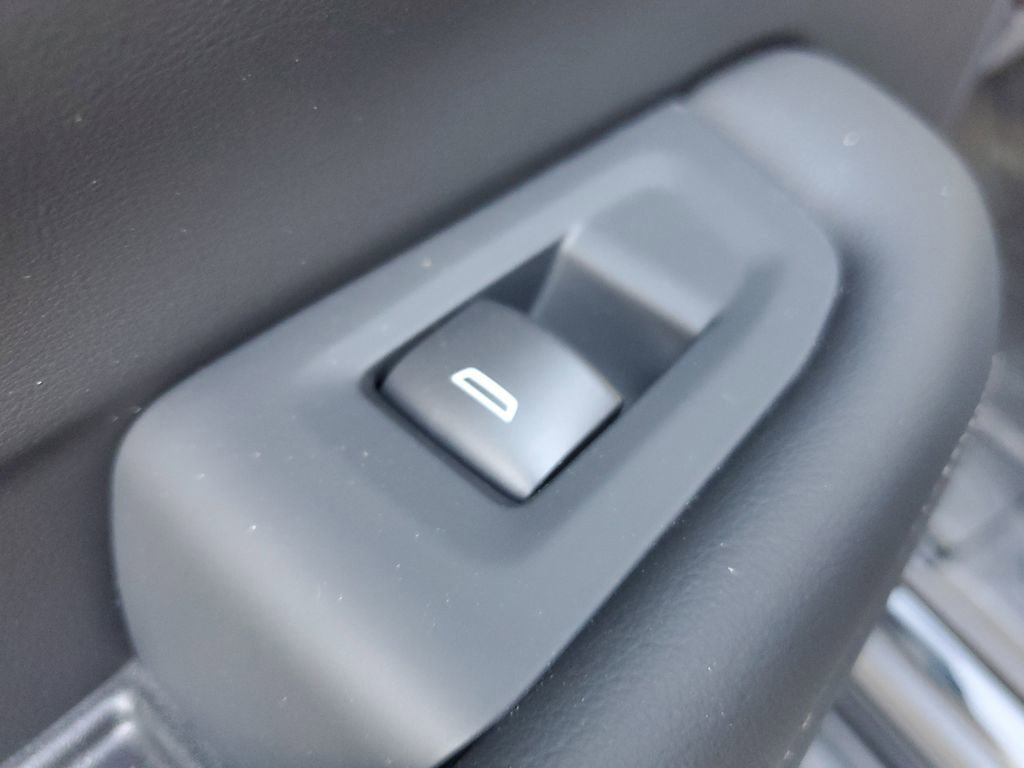 New 2026 Chevrolet Tahoe LS image 16