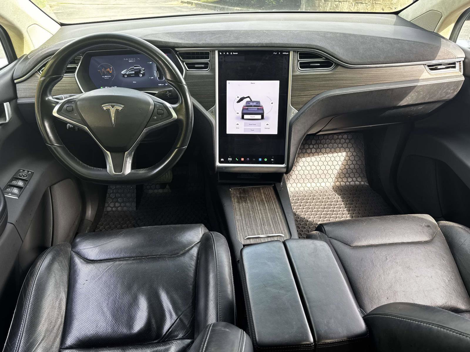 Used 2016 Tesla Model X 90D AWD/4WD image 12