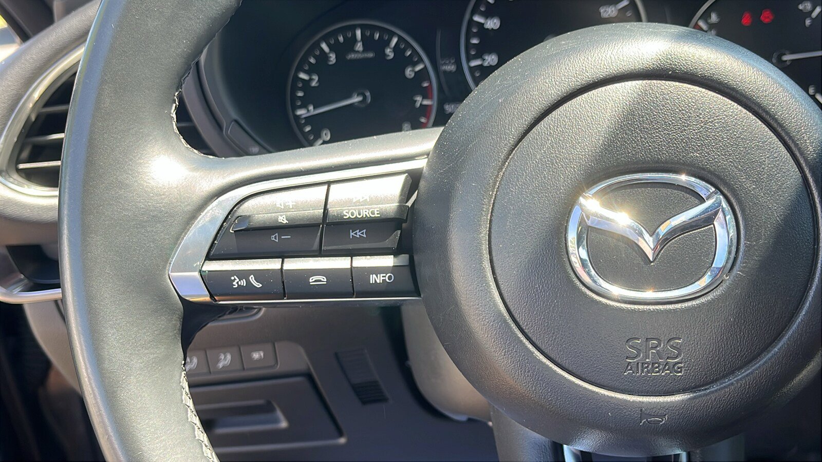 Certified 2024 MAZDA MAZDA3 s AWD/4WD image 12