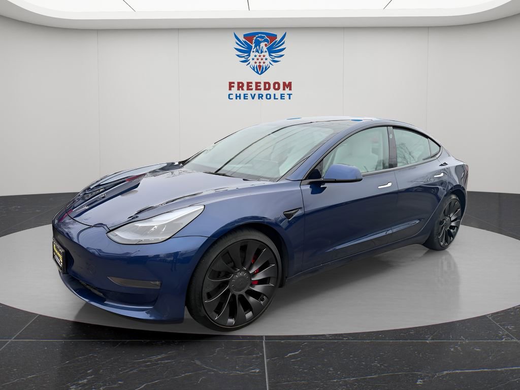 Used 2022 Tesla Model 3 Performance image 2