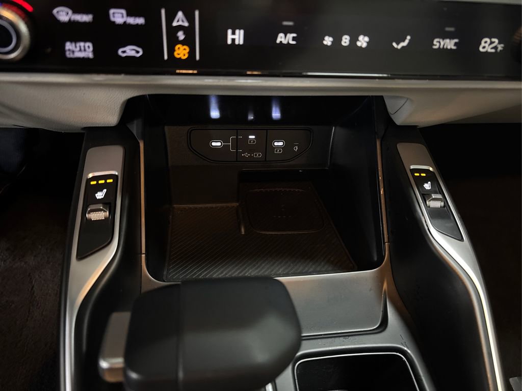 New 2025 Kia Sorento S image 33