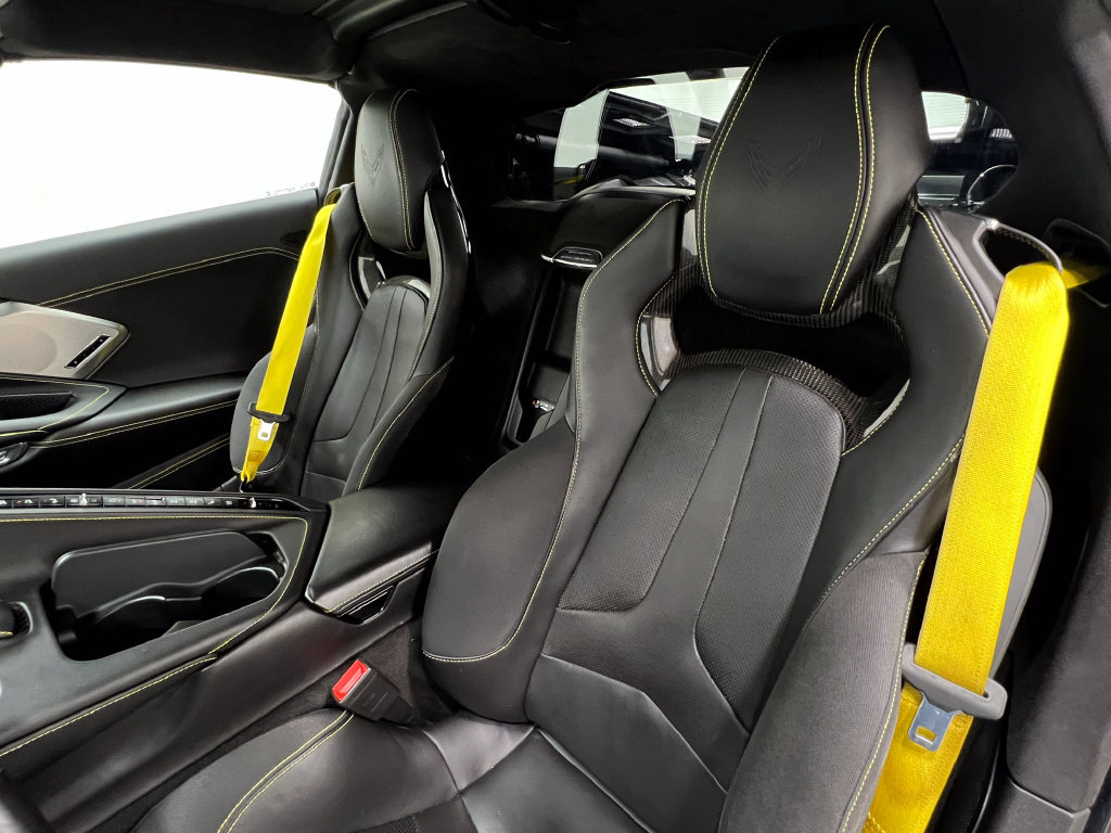 Used 2020 Chevrolet Corvette Stingray Premium Cpe w/ 3LT Preferred Equipment Group RWD image 15