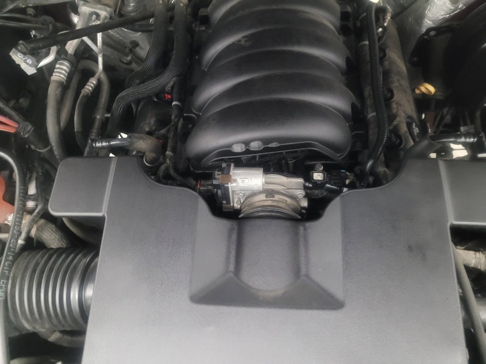 Used 2018 Chevrolet Silverado 1500 LT w/ All Star Edition image 30