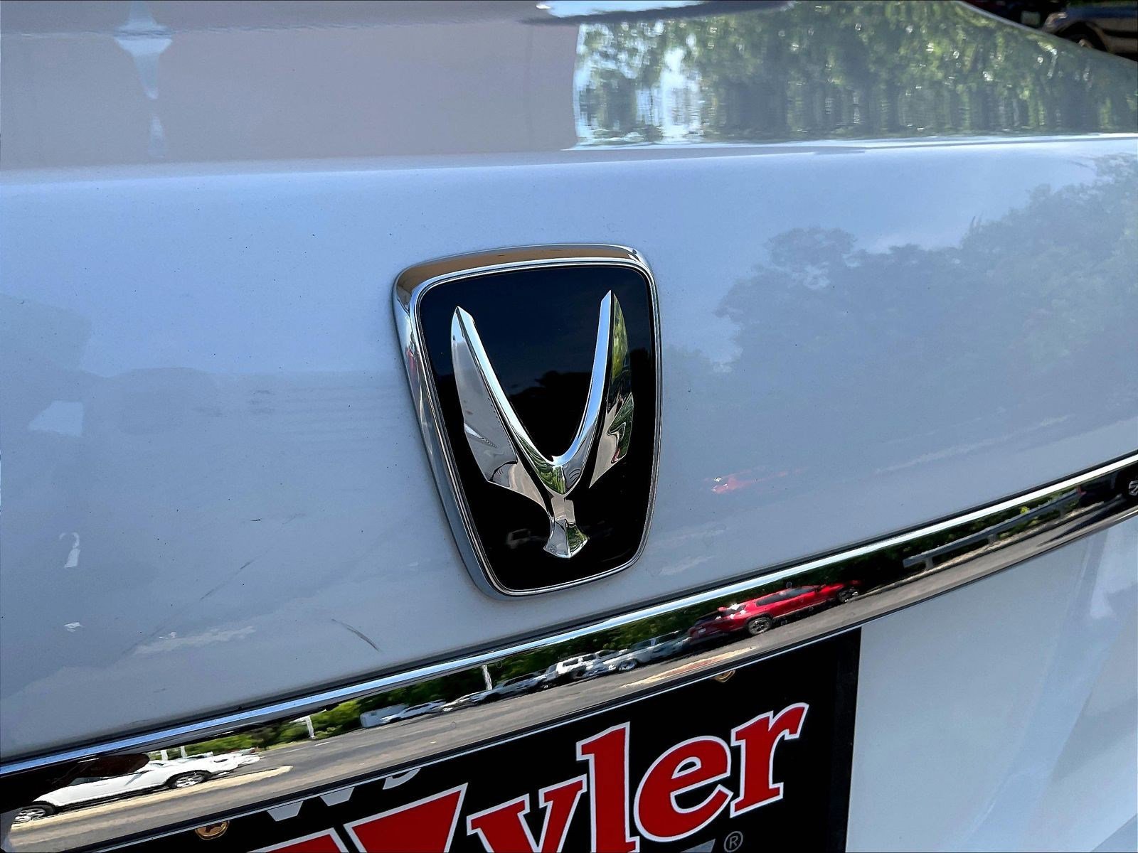 Used 2013 Hyundai Equus Ultimate RWD image 24