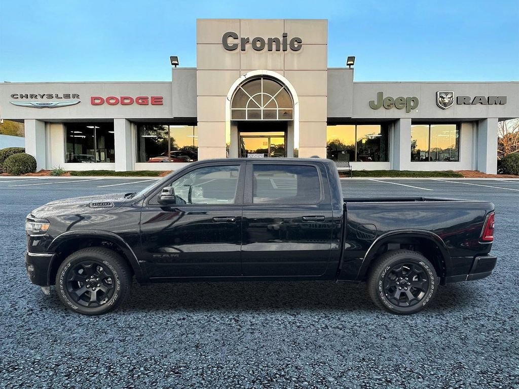 Used 2025 RAM 1500 Big Horn AWD/4WD image 6