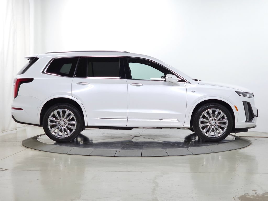 Certified 2023 Cadillac XT6 Premium Luxury w/ Technology Package AWD/4WD image 9
