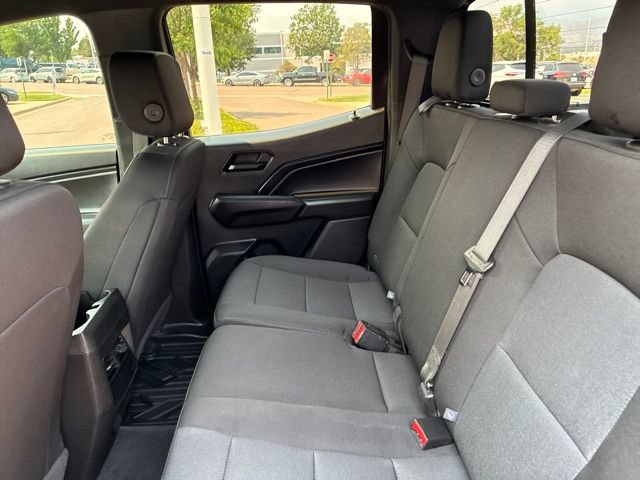 Used 2024 Chevrolet Colorado Trail Boss w/ Technology Package AWD/4WD image 16