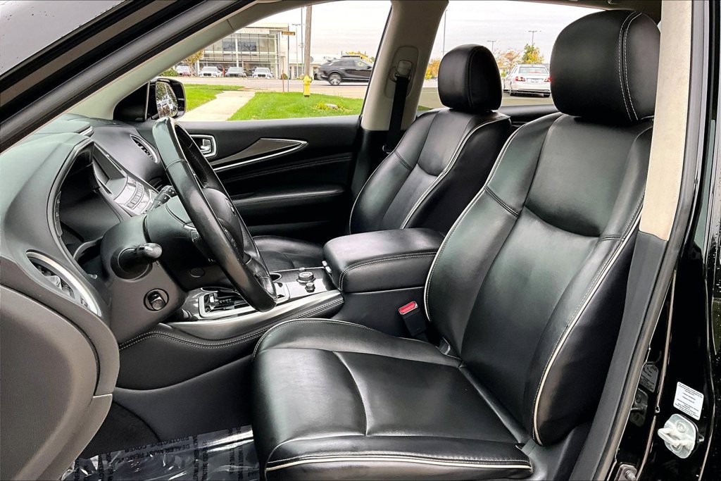 Used 2019 INFINITI QX60 Pure AWD/4WD image 15