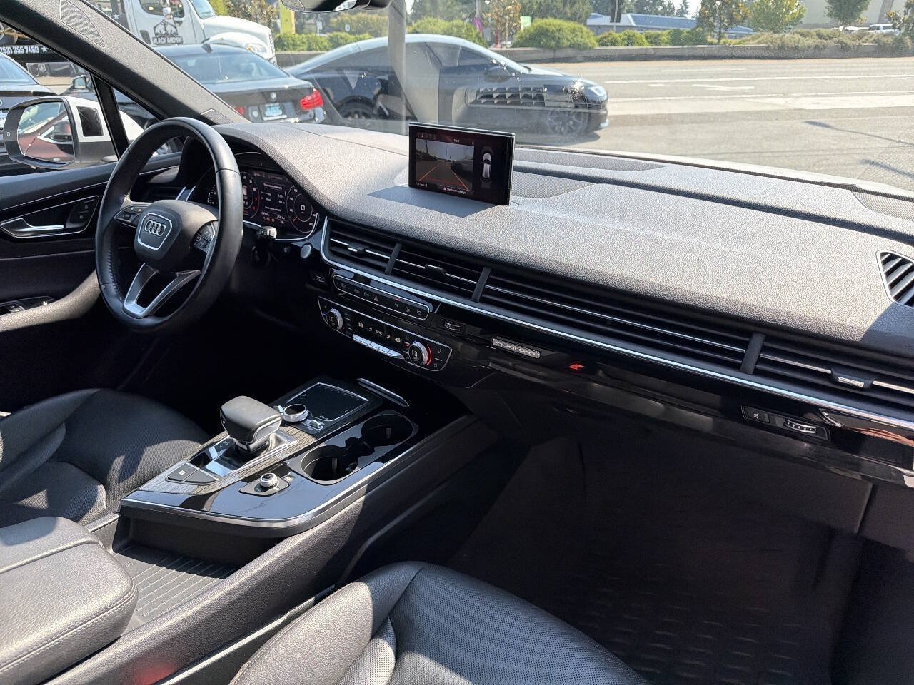 Used 2018 Audi Q7 3.0T Prestige AWD/4WD image 19