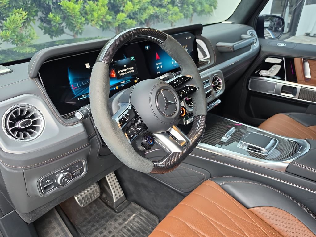 Used 2025 Mercedes-Benz G 63 AMG 4MATIC image 25