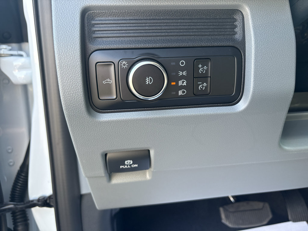 New 2027 Ford F250 XLT AWD/4WD image 12