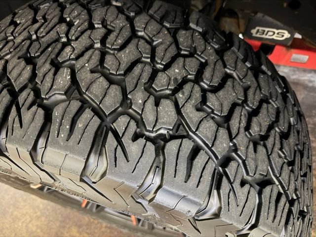 Used 2019 GMC Sierra 1500 SLT w/ SLT Premium Package AWD/4WD image 13
