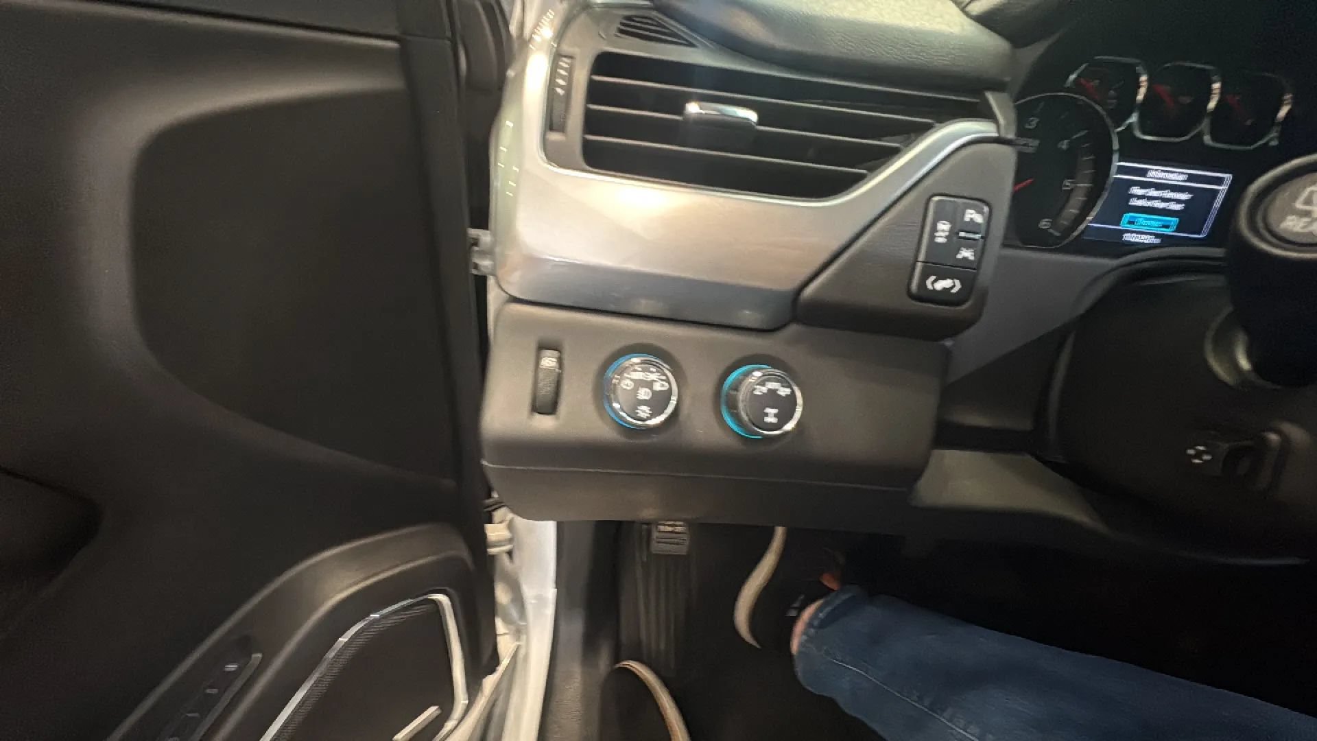 Used 2019 Chevrolet Tahoe Premier AWD/4WD image 66
