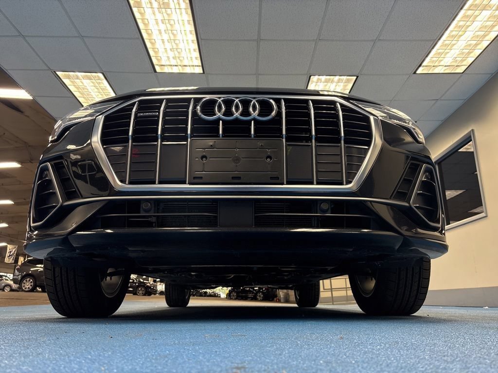 Used 2025 Audi Q3 2.0T Premium AWD/4WD image 13