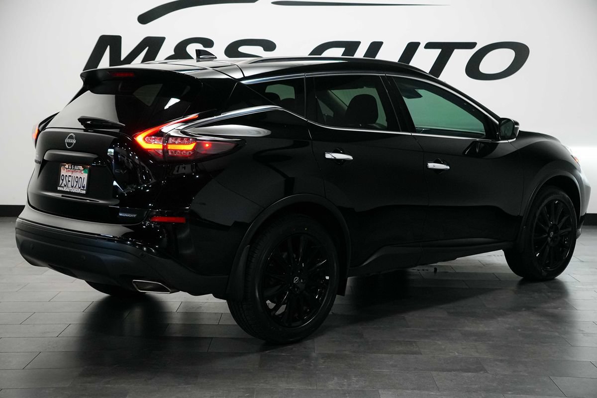Used 2024 Nissan Murano SV w/ SV Midnight Edition Package FWD image 4