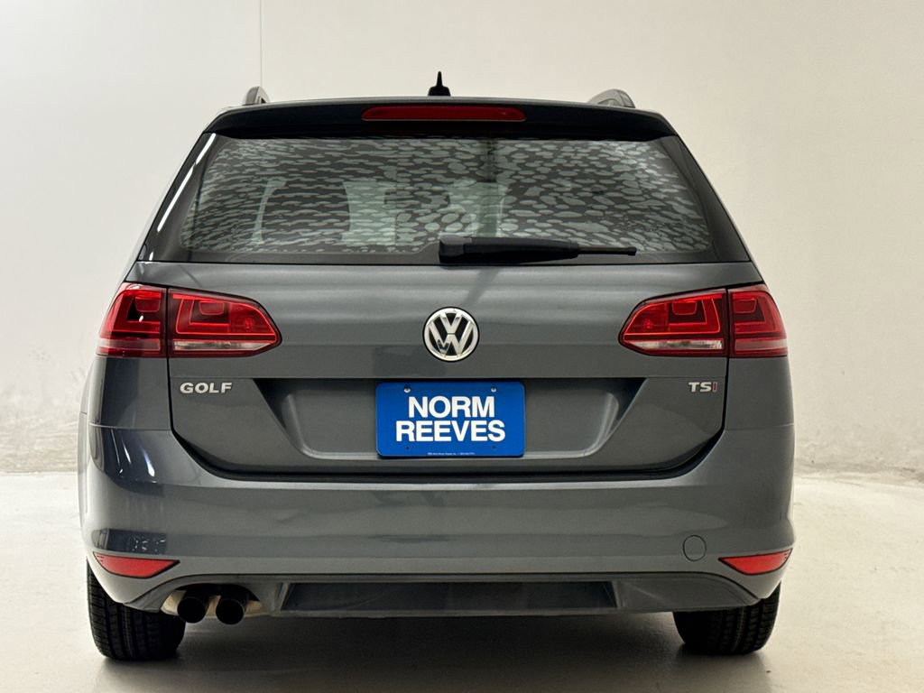 Used 2016 Volkswagen Golf S image 8