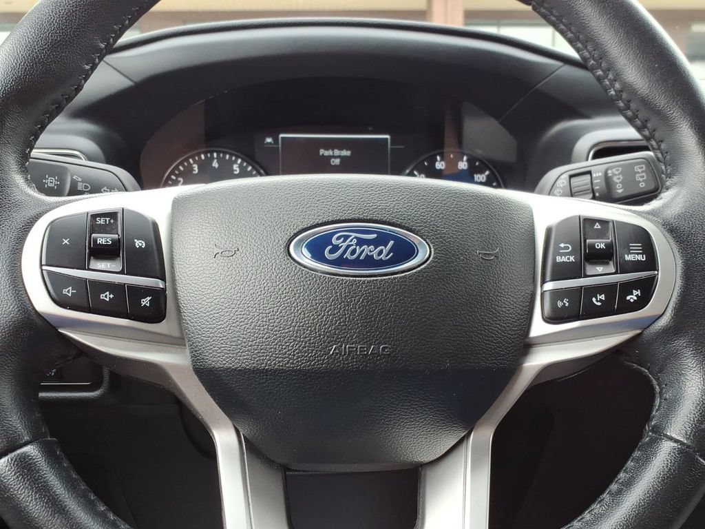 Certified 2023 Ford Explorer XLT w/ Equipment Group 202A AWD/4WD image 23